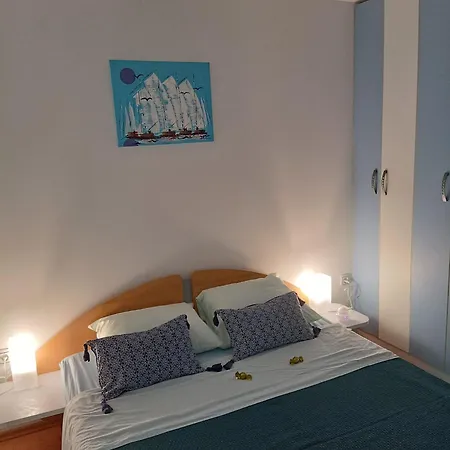 דירה Blue House קורצולה